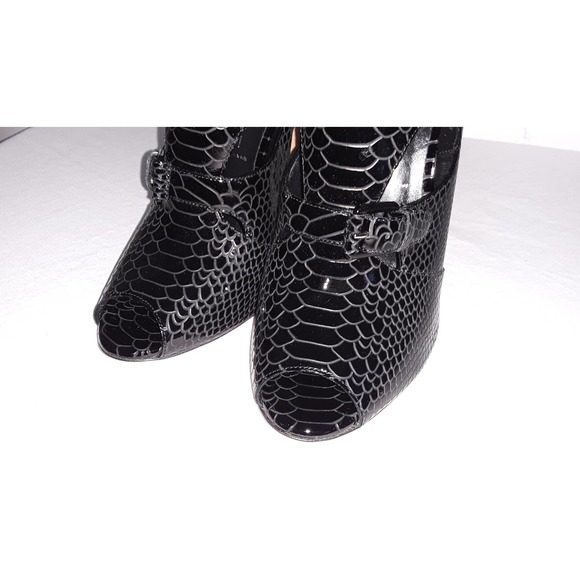 Casadei Black Patent Leather PITONDRILL NERO Open Toe Booties (38 IT) - Picture 8 of 13